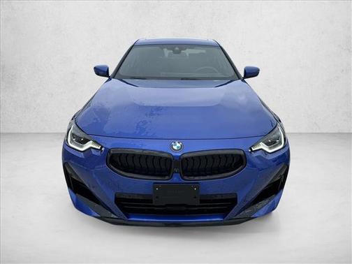 2025 BMW 230 i xDrive