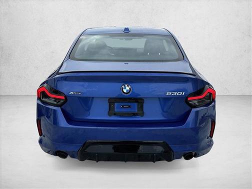 2025 BMW 230 i xDrive