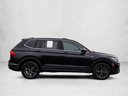 2022 Volkswagen Tiguan 2.0T SE 4MOTION