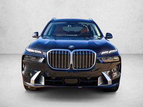 Black Sapphire Metallic 2026 BMW X7 xDrive40i