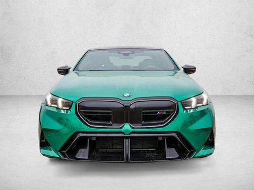 Isle of Man Green Metallic 2026 BMW M5 Base
