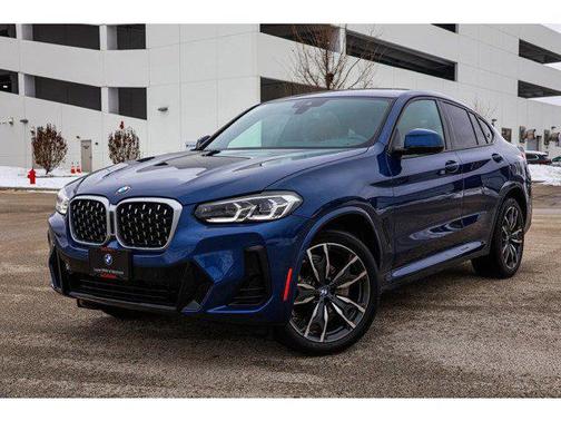 2023 BMW X4 xDrive30i