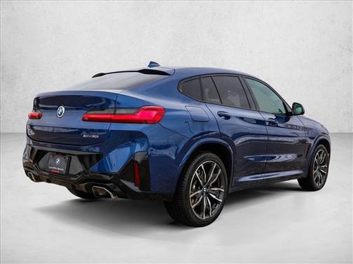 2023 BMW X4 xDrive30i