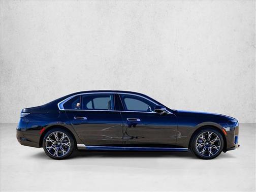 Black Sapphire Metallic 2027 BMW 740 i xDrive