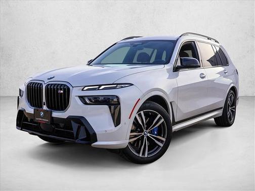 2025 BMW X7 M60i