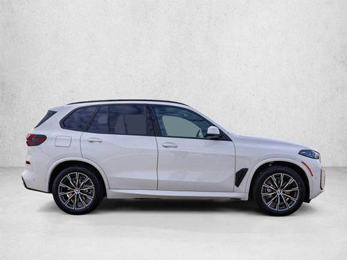 Alpine White 2026 BMW X5 PHEV xDrive50e