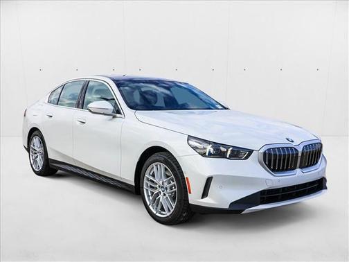 2025 BMW 530 i xDrive