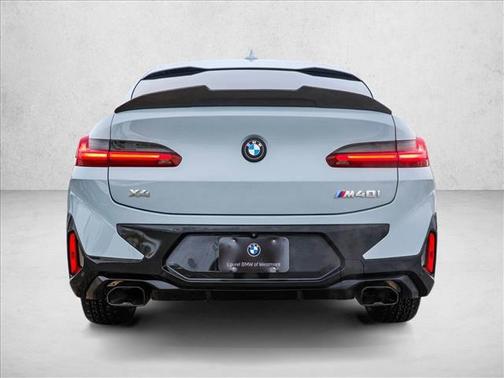 2022 BMW X4 M40i