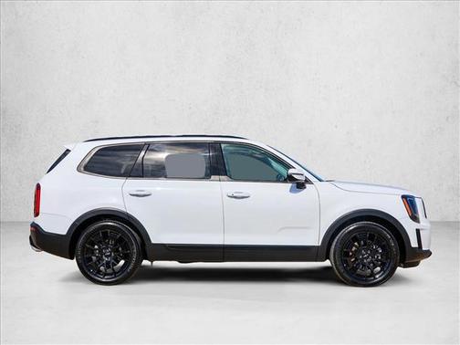 Glacial White Pearl 2022 Kia Telluride SX