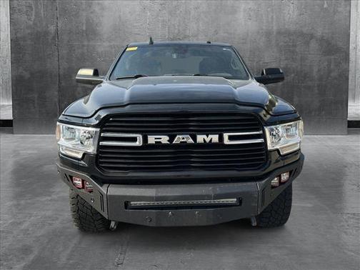 2020 RAM 2500 Big Horn Crew Cab 4X4 6'4' Box