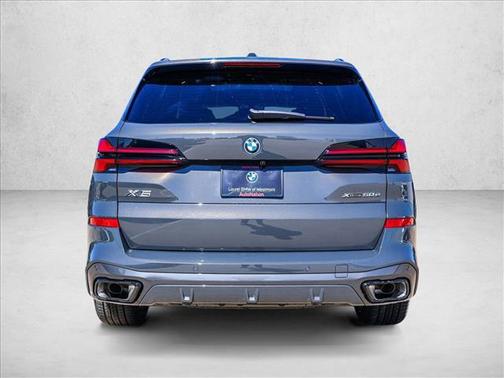 Dravit Grey Metallic 2026 BMW X5 PHEV xDrive50e