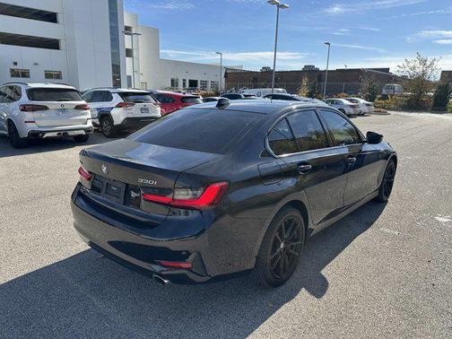 2019 BMW 330 xDrive