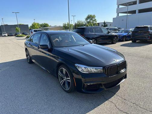 2019 BMW 740 740i