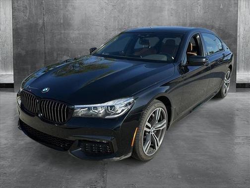 2019 BMW 740 740i