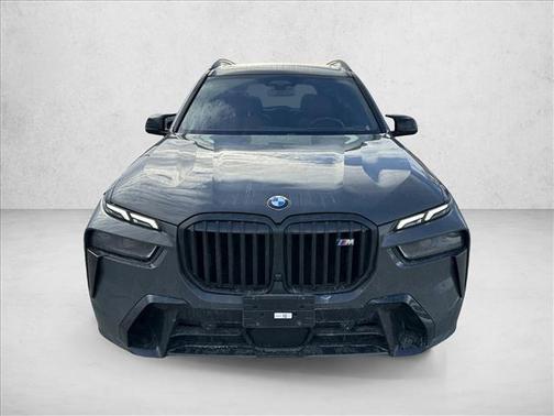2023 BMW X7 M60i