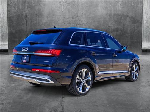 2021 Audi Q7 55 Prestige