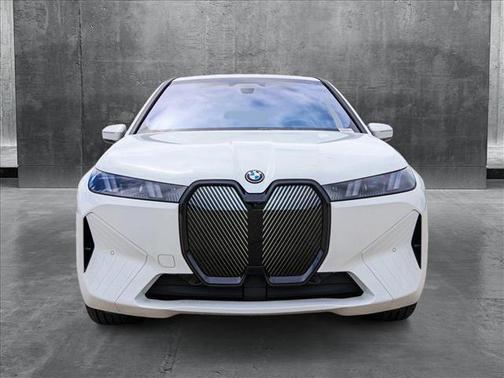 2026 BMW iX xDrive45