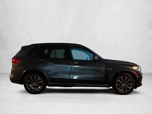 2022 BMW X5 PHEV xDrive45e