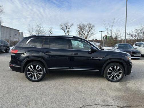 2023 Volkswagen Atlas 3.6L SEL Premium