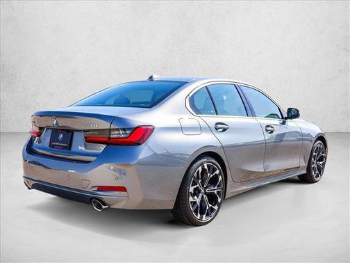 2025 BMW 330 i xDrive