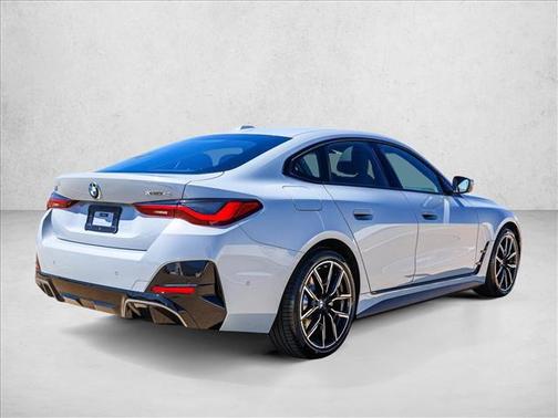 Brooklyn Grey Metallic 2026 BMW i4 Gran Coupe xDrive40