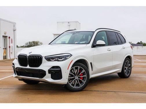 2022 BMW X5 M50i