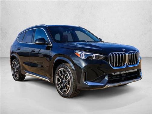 Black Sapphire Metallic 2026 BMW X1 xDrive28i