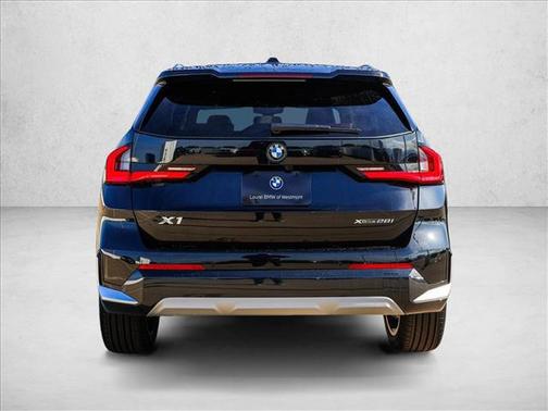 Black Sapphire Metallic 2026 BMW X1 xDrive28i