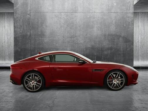 2015 Jaguar F-TYPE R