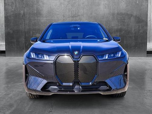 2026 BMW iX xDrive60