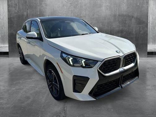 2025 BMW X2 xDrive28i