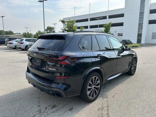 2024 BMW X5 M60i
