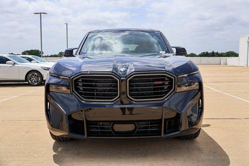 Black Sapphire Metallic 2026 BMW XM Label