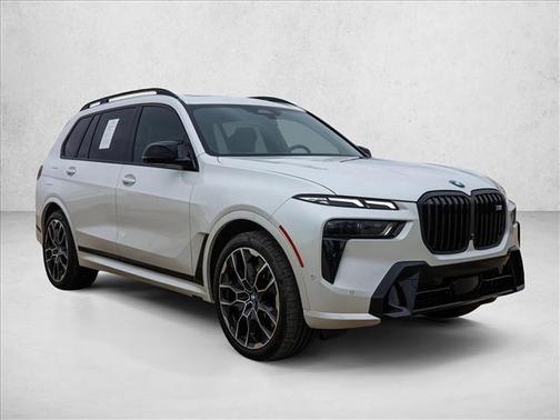 2025 BMW X7 M60i