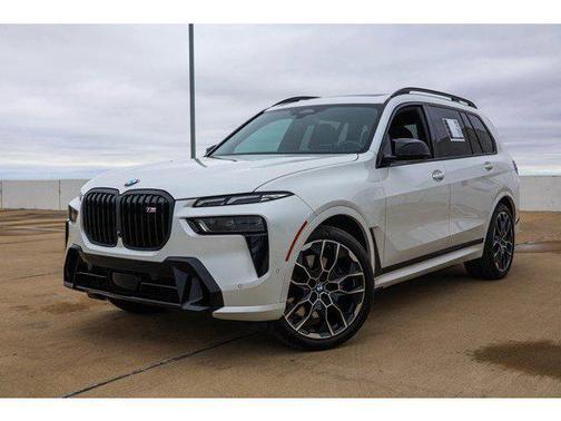 2025 BMW X7 M60i