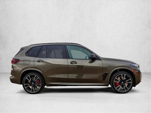 2026 BMW X5 M60i