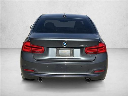 2016 BMW 340 340i