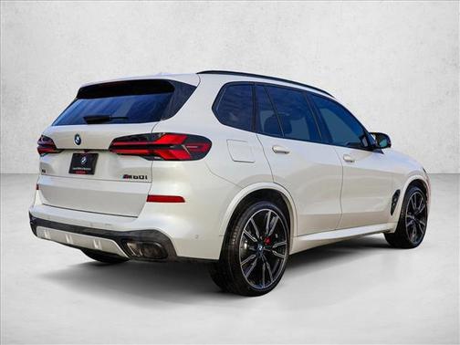 2026 BMW X5 M60i