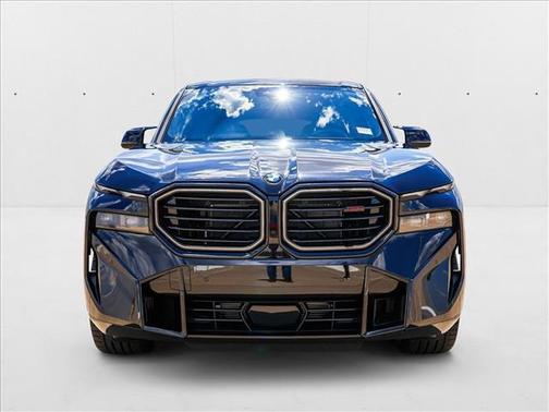 2026 BMW XM Label