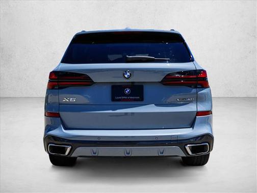 Brooklyn Grey Metallic 2026 BMW X5 xDrive40i
