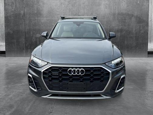 2022 Audi Q5 45 S line Premium