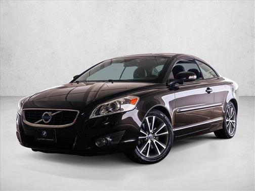 2011 Volvo C70 T5