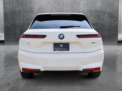 2026 BMW iX xDrive45