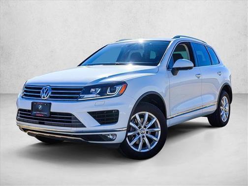 2015 Volkswagen Touareg V6 Sport