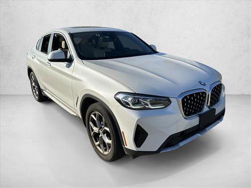 2025 BMW X4 xDrive30i