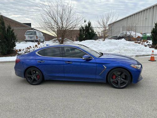 2021 Genesis G70 3.3T RWD