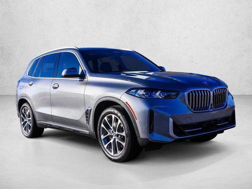 Skyscraper Grey Metallic 2026 BMW X5 xDrive40i