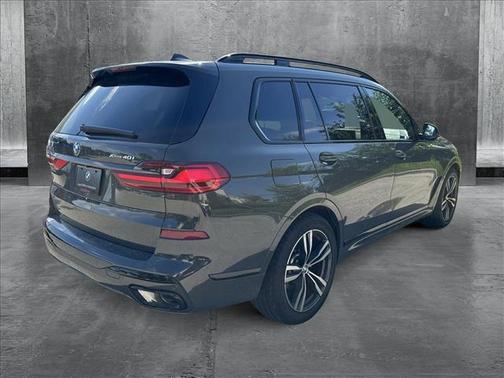 2022 BMW X7 xDrive40i