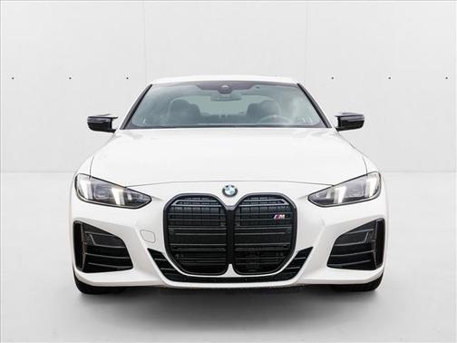 2025 BMW M440 i xDrive