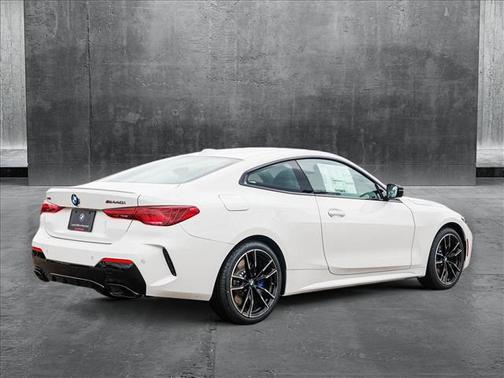 2025 BMW M440 i xDrive